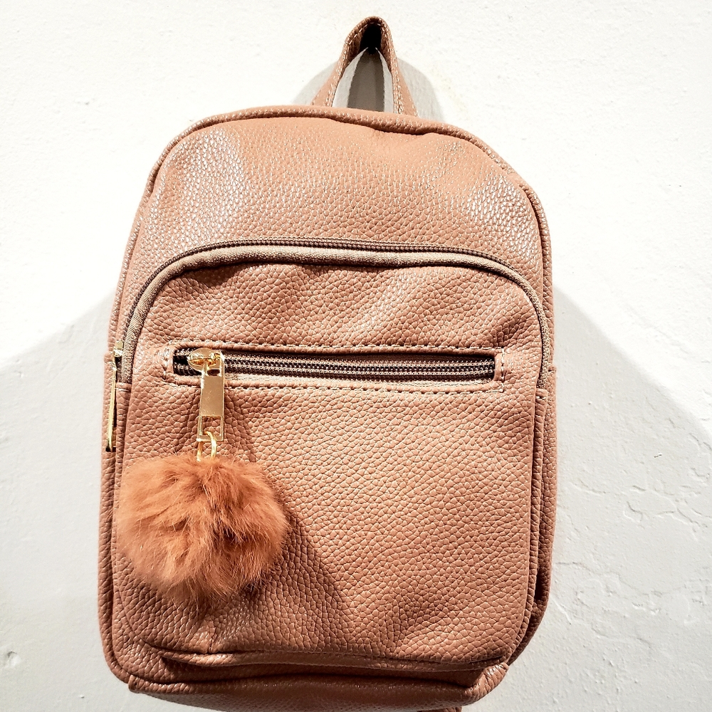 Nude Mini Backpack🤎
